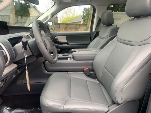 New 2026 Ford Expedition Max Active image 14