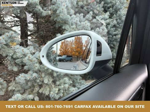 Used 2018 Porsche Macan image 23