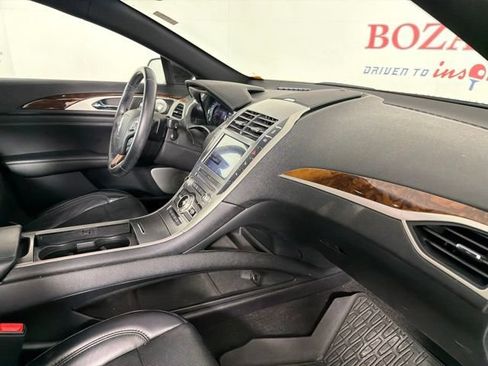 Used 2020 Lincoln MKZ Reserve w/ Luxury Package AWD/4WD image 17
