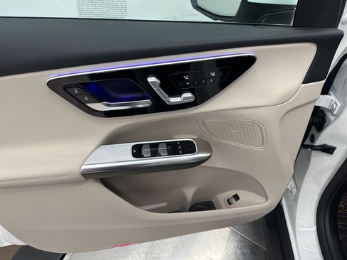 New 2026 Mercedes-Benz GLC 300 GLC 300 image 11