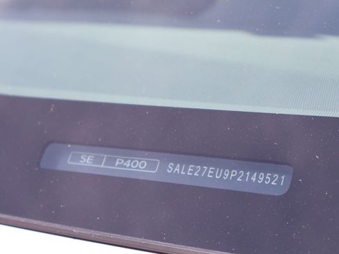 Certified 2023 Land Rover Defender 110 X-Dynamic SE image 33