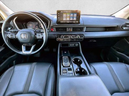 Used 2024 Honda Pilot EX-L image 16