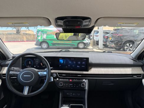 Used 2025 Hyundai Sonata SEL FWD image 33