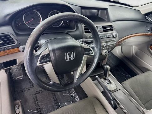 Used 2011 Honda Accord EX image 9