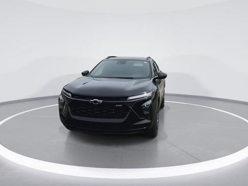 Used 2024 Chevrolet Trax RS image 4