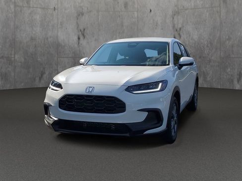 New 2027 Honda HR-V LX image 3