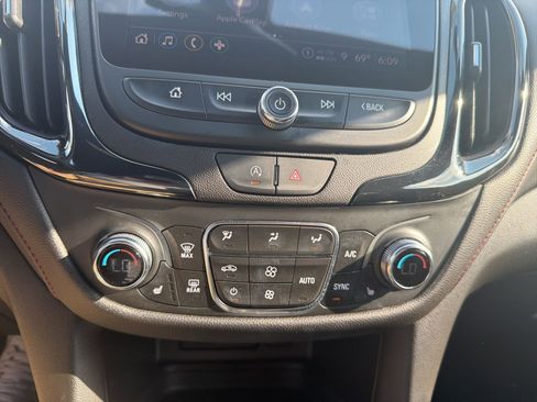 Used 2023 Chevrolet Equinox RS w/ RS Leather Package FWD image 15
