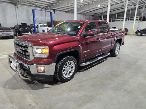 Used 2014 GMC Sierra 1500 SLE w/ SLE Value Package image 2