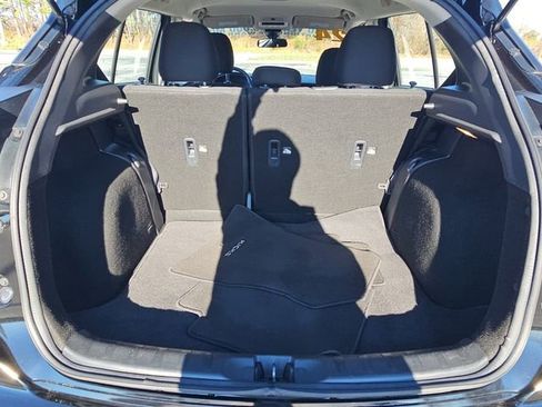 Used 2024 Nissan Kicks SV image 16