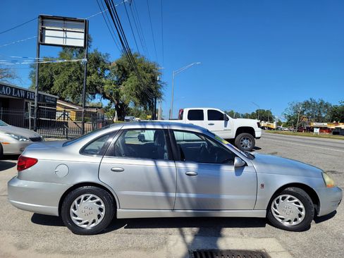 Used 2003 Saturn L-Series L200 image 8