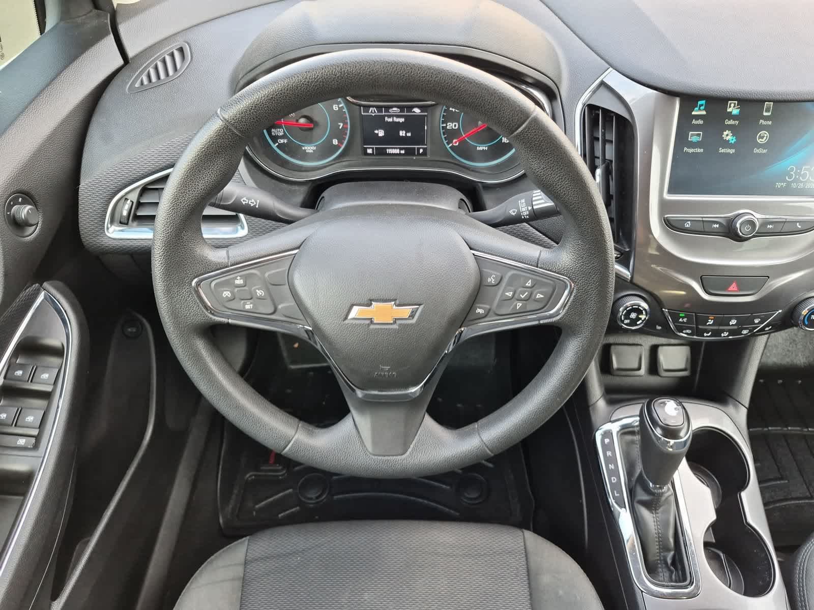 Used 2017 Chevrolet Cruze LT w/ Convenience Package FWD image 22
