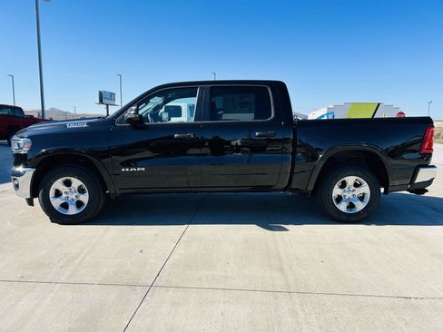 New 2026 RAM 1500 Big Horn AWD/4WD image 37