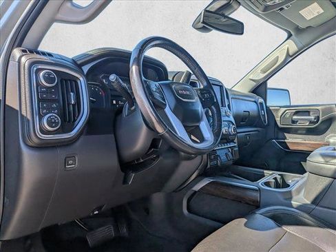 Used 2020 GMC Sierra 1500 SLT image 10