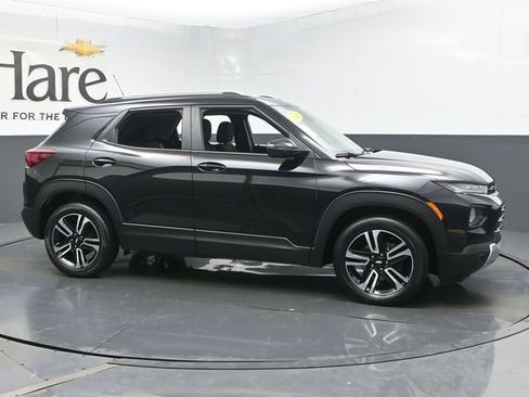 Used 2023 Chevrolet TrailBlazer LT FWD image 59