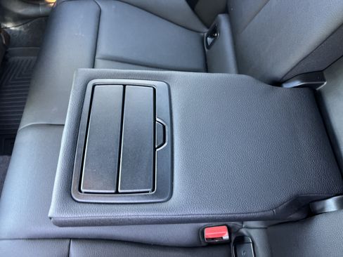 Used 2017 BMW 330i Sedan RWD image 42