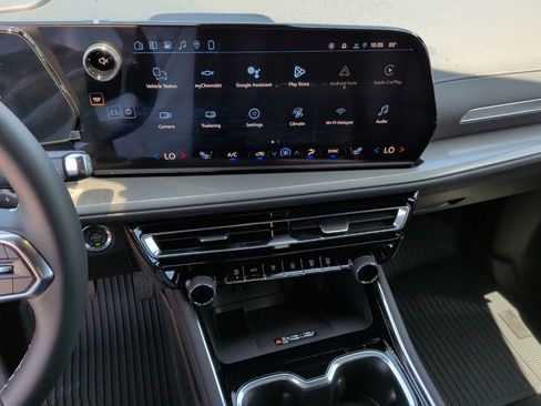 New 2026 Chevrolet Traverse LT w/ Midnight/Sport Edition FWD image 20