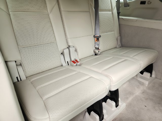 Used 2021 Cadillac Escalade ESV Sport Platinum AWD/4WD image 26