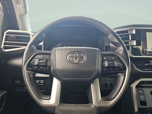 Used 2023 Toyota Tundra SR5 w/ SR5 Convenience Package AWD/4WD image 31