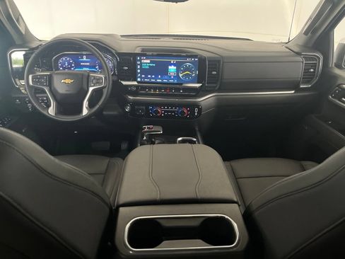 Used 2025 Chevrolet Silverado 1500 LTZ w/ Technology Package AWD/4WD image 30