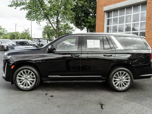 Used 2023 Cadillac Escalade Premium Luxury AWD/4WD image 43