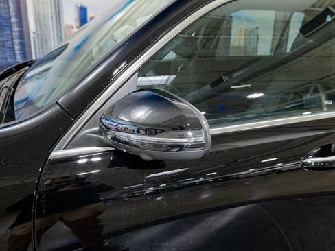 Used 2026 Mercedes-Benz GLB 250 4MATIC image 10