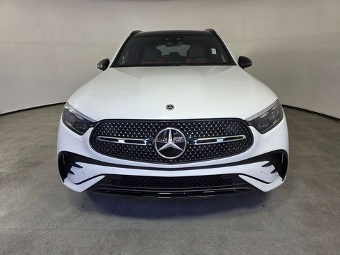 New 2026 Mercedes-Benz GLC 300 image 2