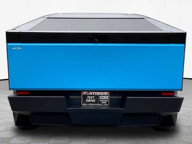 Used 2024 Tesla Cybertruck AWD Crew Cab image 6