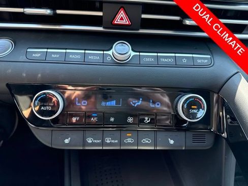 Certified 2023 Hyundai Elantra SEL w/ Convenience Package FWD image 11