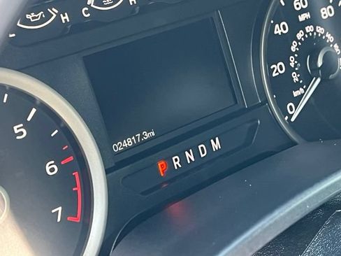 Used 2019 Ford F150 XLT w/ Equipment Group 302A Luxury AWD/4WD image 4
