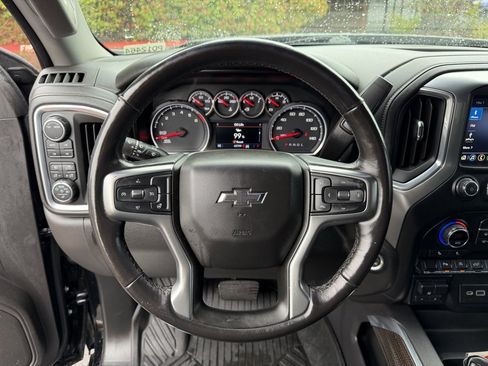 Used 2020 Chevrolet Silverado 1500 LT Trail Boss image 20