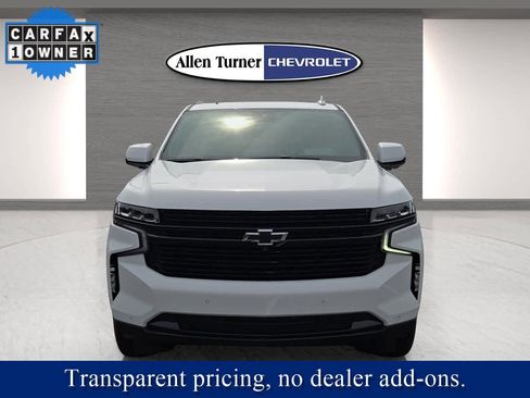 Used 2024 Chevrolet Suburban RST w/ Luxury Package AWD/4WD image 4