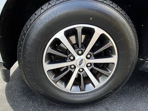 Used 2019 Ford Expedition Max XLT AWD/4WD image 8