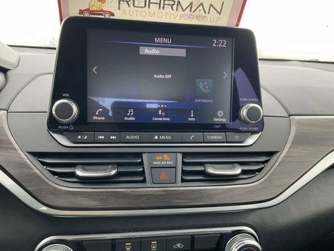 Used 2023 Nissan Altima 2.5 SV image 13