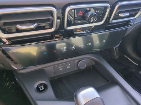 New 2026 Nissan Sentra SV w/ Floor Mat Package image 19