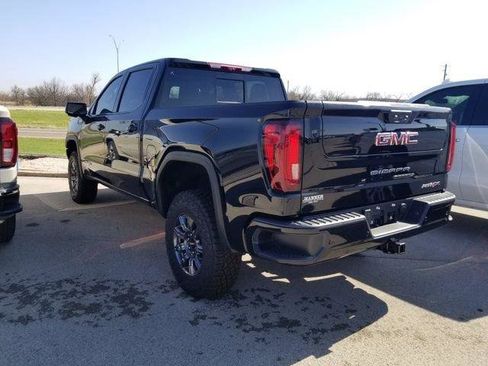 New 2026 GMC Sierra 1500 AT4X image 3
