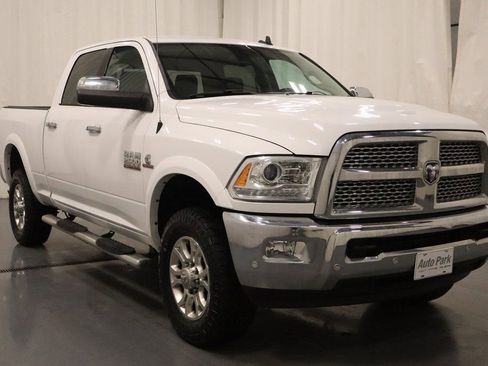 Used 2016 RAM 2500 Laramie image 2