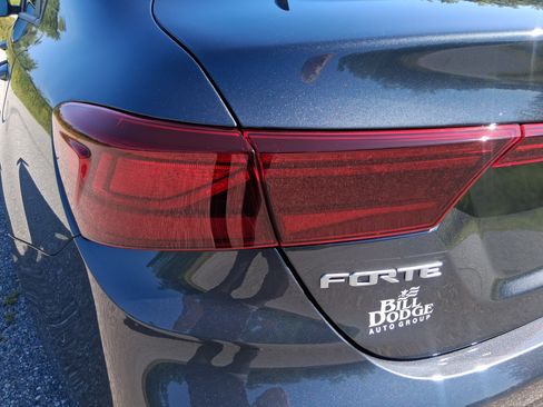 Certified 2024 Kia Forte LXS w/ LXS Technology Package FWD image 11