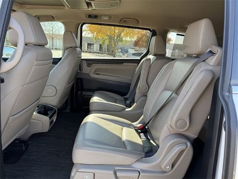 Used 2023 Honda Odyssey Touring image 28