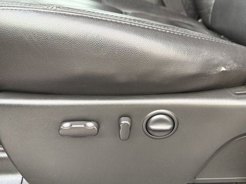 Used 2011 Chevrolet Silverado 1500 LTZ image 12