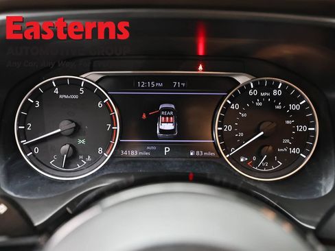 Used 2023 Nissan Rogue SV AWD/4WD image 18