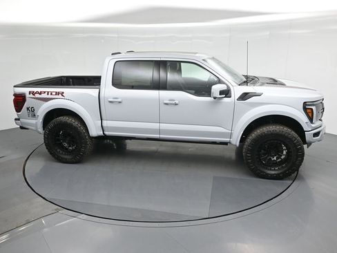 Used 2025 Ford F150 Raptor AWD/4WD image 57