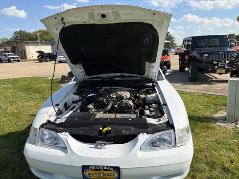 Used 1996 Ford Mustang Convertible RWD image 72