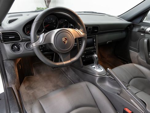 Used 2009 Porsche 911 GT3 RS image 6