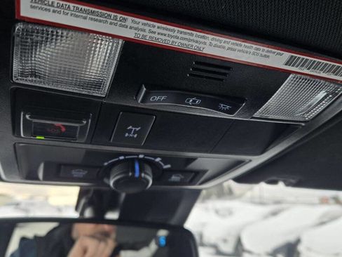 Used 2020 Toyota Tacoma TRD Off-Road w/ Technology Package image 32