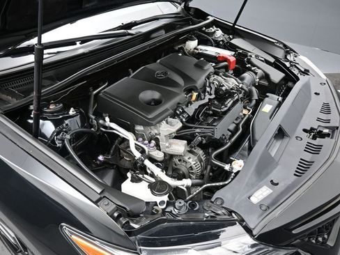 Used 2019 Toyota Camry XSE image 47