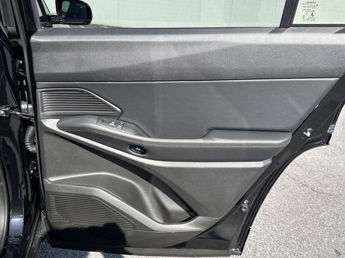 New 2026 Jeep Cherokee Limited image 21