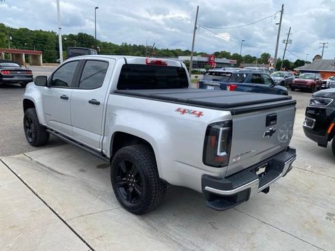 Used 2018 Chevrolet Colorado W/T w/ WT Convenience Package AWD/4WD image 8