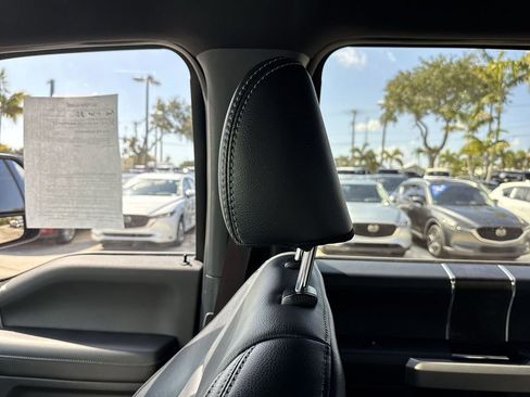 Used 2022 Ford F250 Lariat w/ Black Appearance Package AWD/4WD image 16
