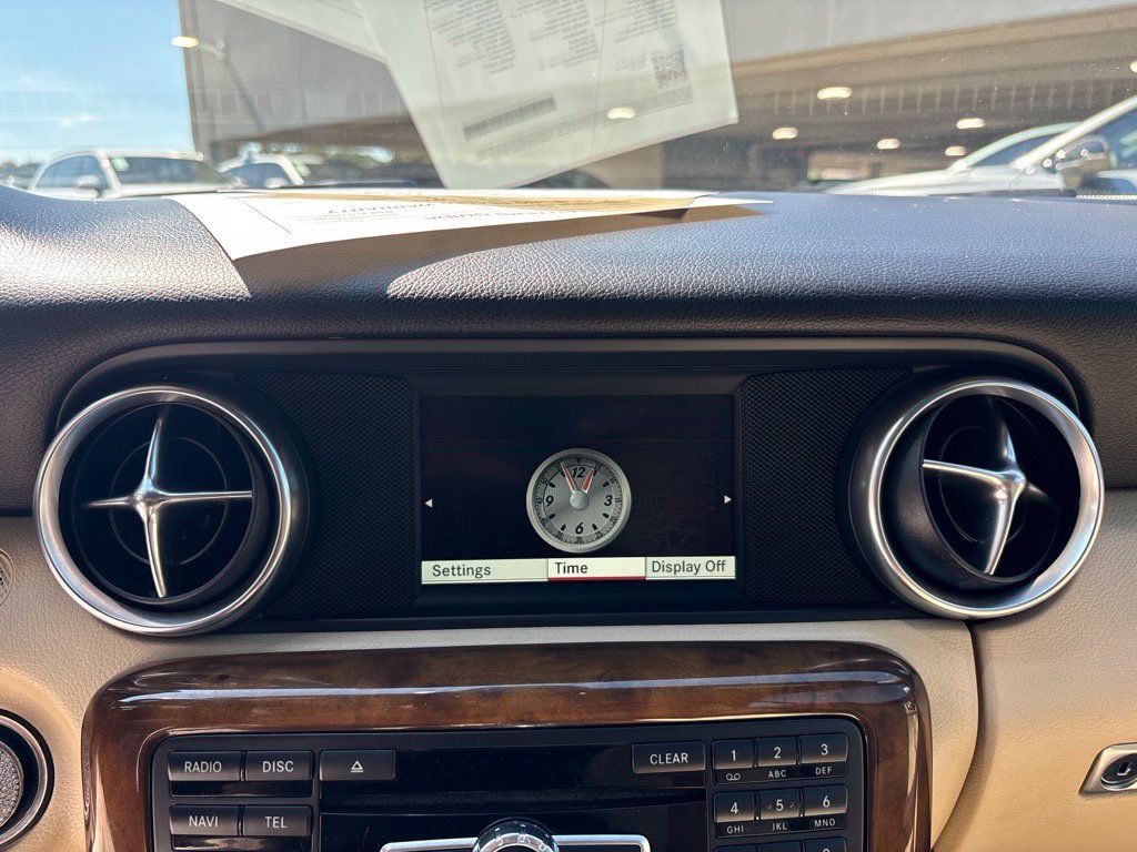 Used 2015 Mercedes-Benz SLK 250 image 23