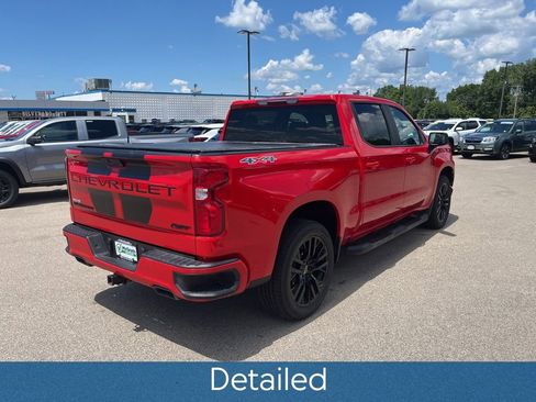Used 2021 Chevrolet Silverado 1500 RST w/ Rally Edition AWD/4WD image 3